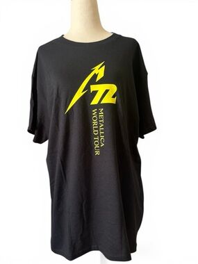 Metallica 72 Seasons World Tour T-Shirt 2023/2024 Black Size L Concert Tee